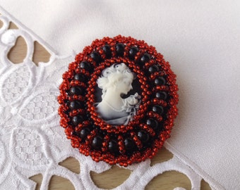 Bead embroidery Brooch Cameo