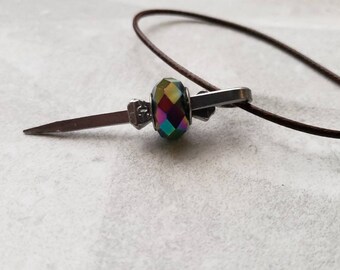 Multicolored pendant