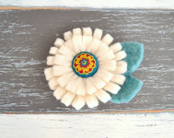 Handmade Felt Flower Brooch - Felted Flower Button Pin Brooch - White and Turquoise Brooch