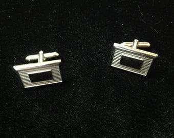 Vintage Swank silver tone men's cufflinks engraveable