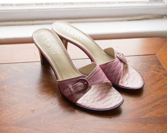 Vintage Franco Sarto Pink Crocodile Buckle Heel