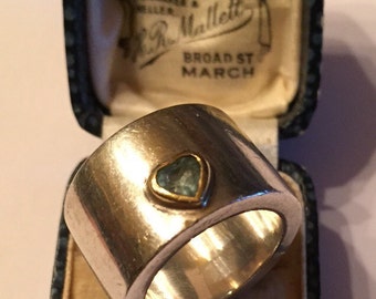 Vintage Silver Heart ring, fantastic piece.