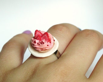 Strawberry Tarte Ring ! For a Tea-Party!