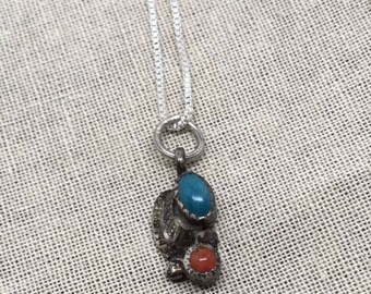 Pretty vintage turquoise and coral leaf pendant necklace sterling silver