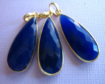 Gemstone Pendant Gemstone Charm, Bezel Pendant Charm, SAPPHIRE, 24k Gold over Sterling Silver, 41x16 mm, gcp5 wf gp ll