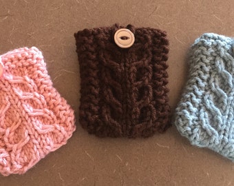 Hand knit gift card holder, business card holder, credit card holder, gift card-igan.
