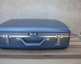 Vintage American Tourister Suitcase - metallic blue - great vintage condition