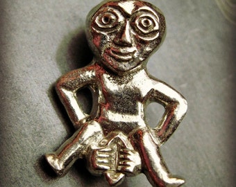 SHEELA NA GIG Pendant silver tone metal ancient goddess jewelry