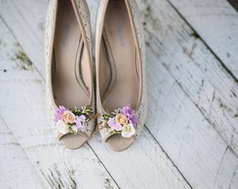 Romantic flower clips Flower shoe clips Wedding flowers Wedding accessories Pastel colors