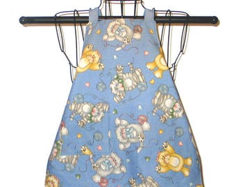 Childs Apron Ages 1-3 Cats and Yarn Reversible Adjustable Kids