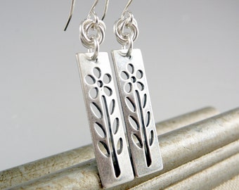 Silver Dangle Earrings, Flower Earrings, Lightweight Earrings, Silver Drop Earrings, Flower Jewelry, Cool Earrings, Nickel Free Earrings