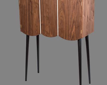 Dresser Walnut/oak solid 2 p Mind Century