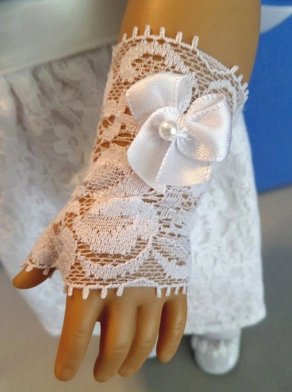 White Fingerless Lace Doll Gloves / First Communion / 18 Inch