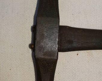 Vintage Metalworking Hammer / Unusual Head / Blacksmithing / 5 Ounces. / A MUST!!/Railroad/ Driving Pins on Railroad Connector
