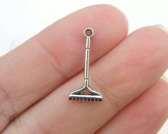 16 Rake charms antique silver tone P541