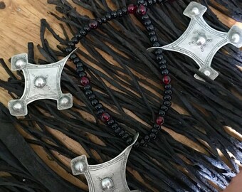 Tuareg Old SILVER 3 x Crosses pieces with Onyx Necklace