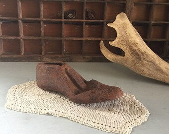 Shoe mold, vintage shoe form, rustic, metal cast iron shoe form, rusty, patina, door stopper