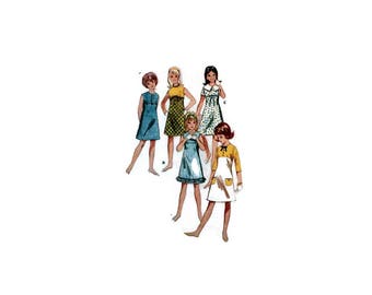 1960s Vintage Sewing Pattern - Butterick 3904 - Girls Empire Dress