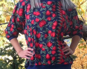 Vintage Handmade Cotton Blouse | Drop Shoulder Tee | Dolman 3/4 Sleeve | Apple Print | XS | S | M