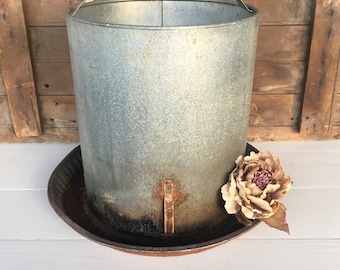 Vintage Galvanized Chicken Feeder, No Top, Rusty Metal, Planter, Garden Decor, Cottage Chic, Rustic Decor, Farmhouse Decor, Home Decor