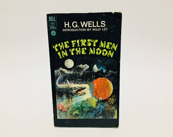 Vintage Sci Fi Book The First Men in the Moon by H. G. Wells 1967 Paperback