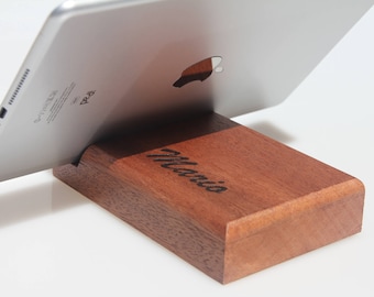 Docking station, Charging station, iPad holder, Personalized gift, Birthday gift, Christmas gift, Gift for him, Gift for her