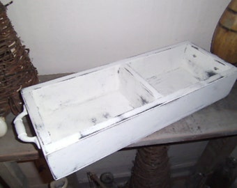 Wooden box tray with handles
