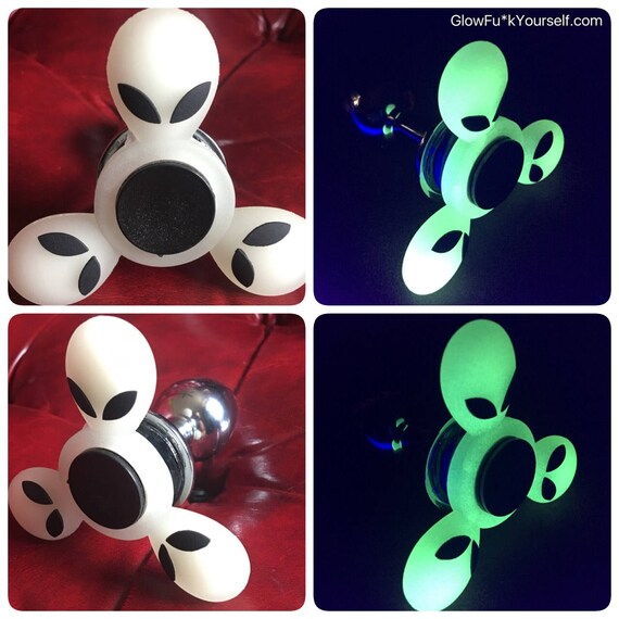 alien pop it fidget toy
