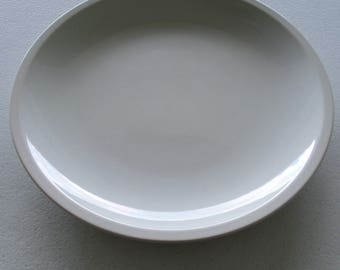 Mikasa Epiqure White Round Chop Platter
