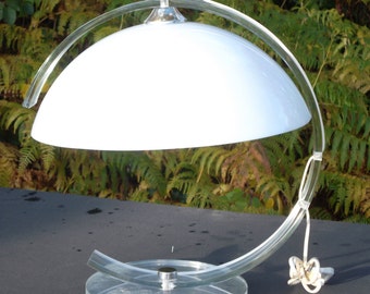 vintage French/Italian 1970’s Perspex table lamp (P2900)