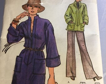 9074 Very Easy Vintage Vogue Misses' Dress or Tunic and Pants Size 12