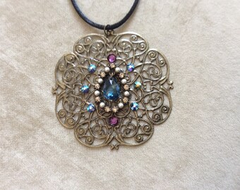 Pendant Necklace