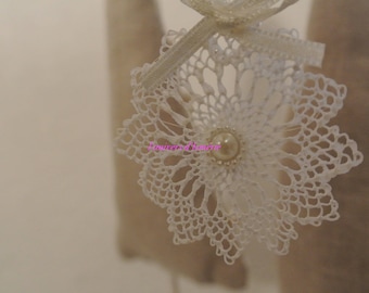 lace Christmas tree decorations