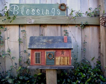 Primitive Farmhouse Country Rustic Folk Art Birdhouse