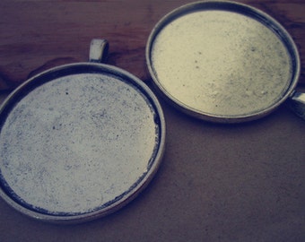 10pcs Antique silver 40mm Pendant tray Base