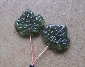 Lampwork Headpins - Glass Headpins - Leaf Glass Headpins - Copper wire - Glass Headpins Pair - SueBeads - Headpins - Glass Heapins - Leaves
