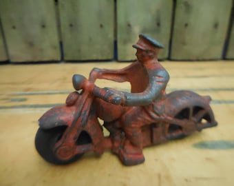 1940's Hubley Cast Iron Motorcycle Policeman FREE SHIP!
