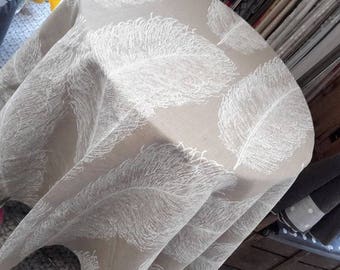 Feather 100% linen tablecloth