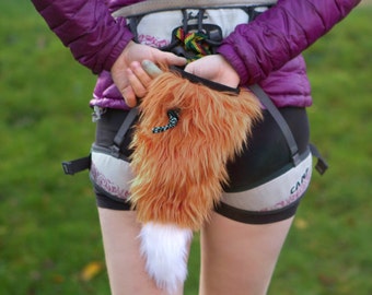 Crimp Chimps Original Fox Tail Chalk Bag