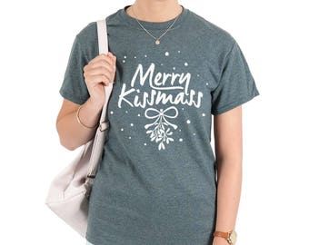 Merry Kissmas Christmas T-shirt Top Shirt Tee Fashion Xmas Funny Ho Mistletoe Kiss
