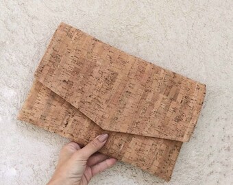 Cork clutch bag / envelope clutch / cork purse / cork bag / vegan clutch / vegan handbag / vegan bag women / letter bag / minimalist clutch