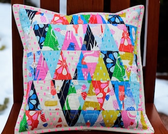 Triangle Beauty Shop Pillow Cover