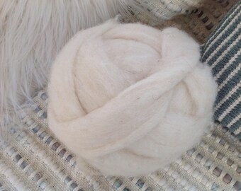 100% Alpaca Cream Roving-8oz.