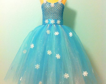 blue and white tutu, snowflake tutu, elsa costume, elsa dress, frozen tutu. frozen dress. blue and white dress, frozen costume