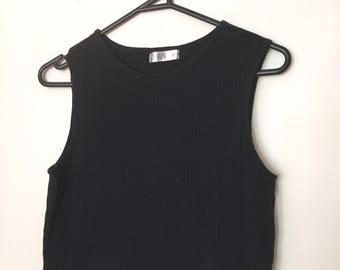 Vintage 1990s Black High Neck Crop Cropped Sleeveless Vest Tank Top Ribbed Print Pattern