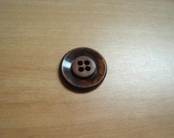 rust brown round buttons