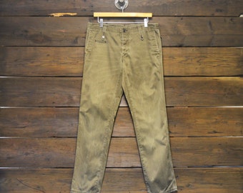 burberry pants green