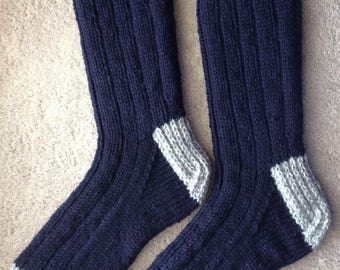 Hand Knit Men’s LARGE - XL 100% Wool Heavy Boot, Hiking, Skiing, Snowboarding Socks (B-063)