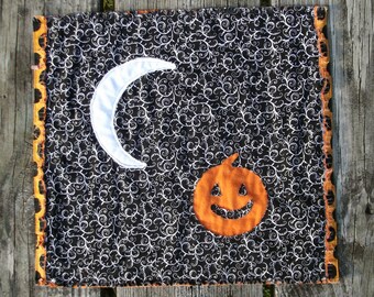 Halloween Pumpkin and Moon Mini Quilt