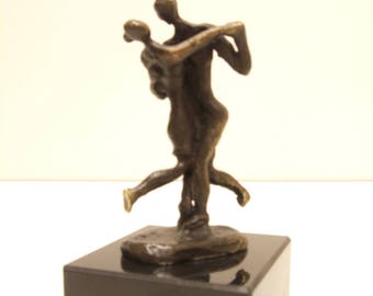 couple dancing height 8 cm
